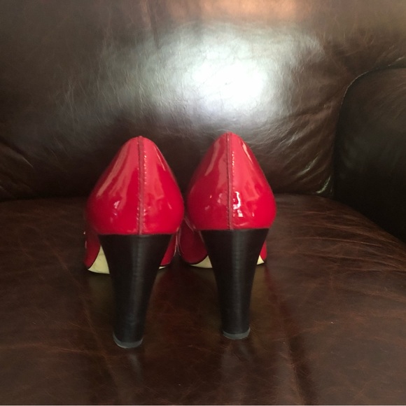 Red Heels - Picture 3 of 5